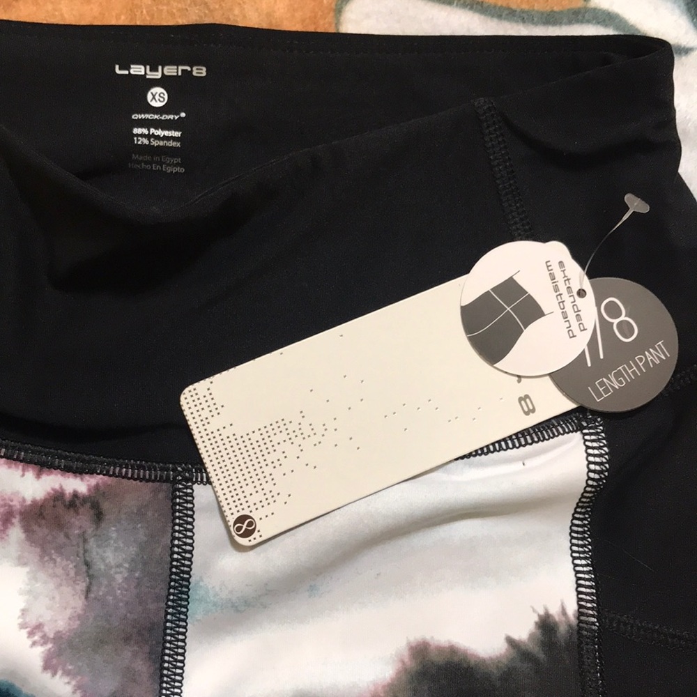 Layer 8 on the go pocket legging - Picture 4 of 5